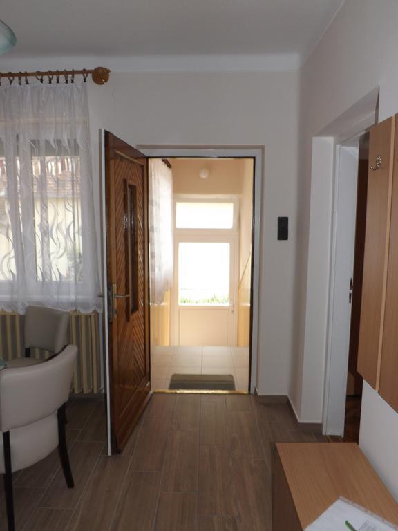 Fagyoengy Apartment Sarvar Room photo